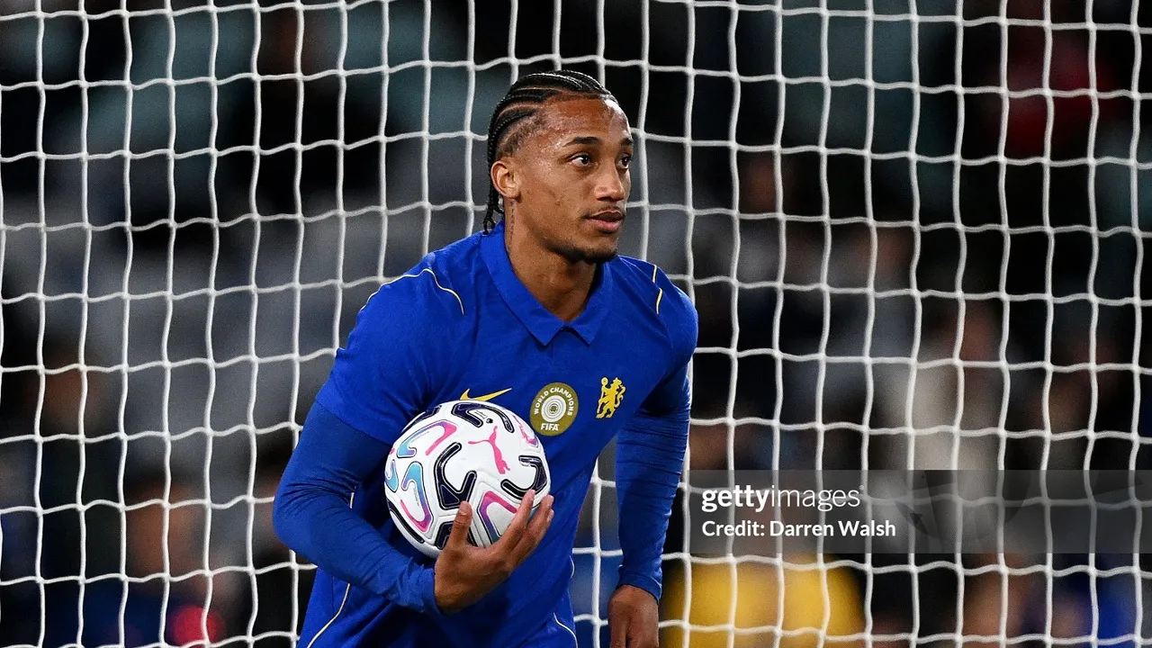 Joao Pedro resmi memakai No.9, nasib Liam Delap makin tak pasti