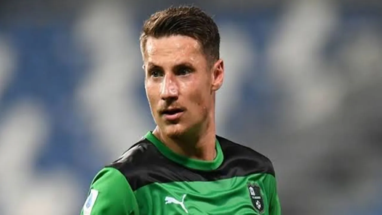 Striker incaran Lazio