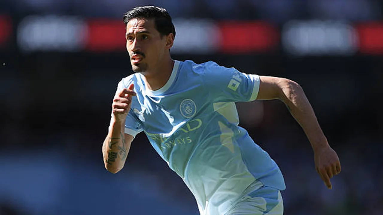 Manchester City Resmi Lepas Tijjani Reijnders ke Al-Qadsiah