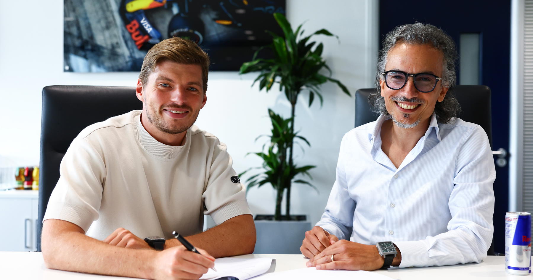 Max Verstappen Perpanjang Kontrak dengan Red Bull F1