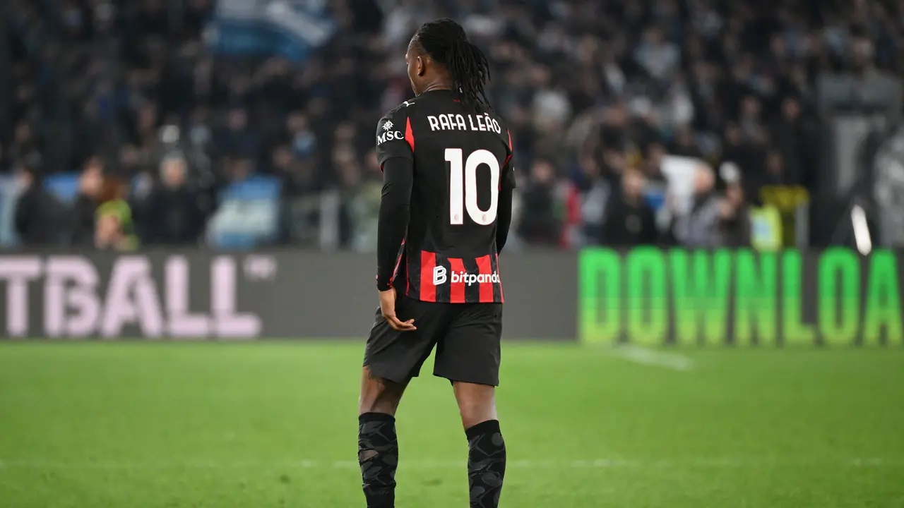 Media Italia: Jorge Mendes Kerja Keras Rampungkan Penjualan Rafael Leao