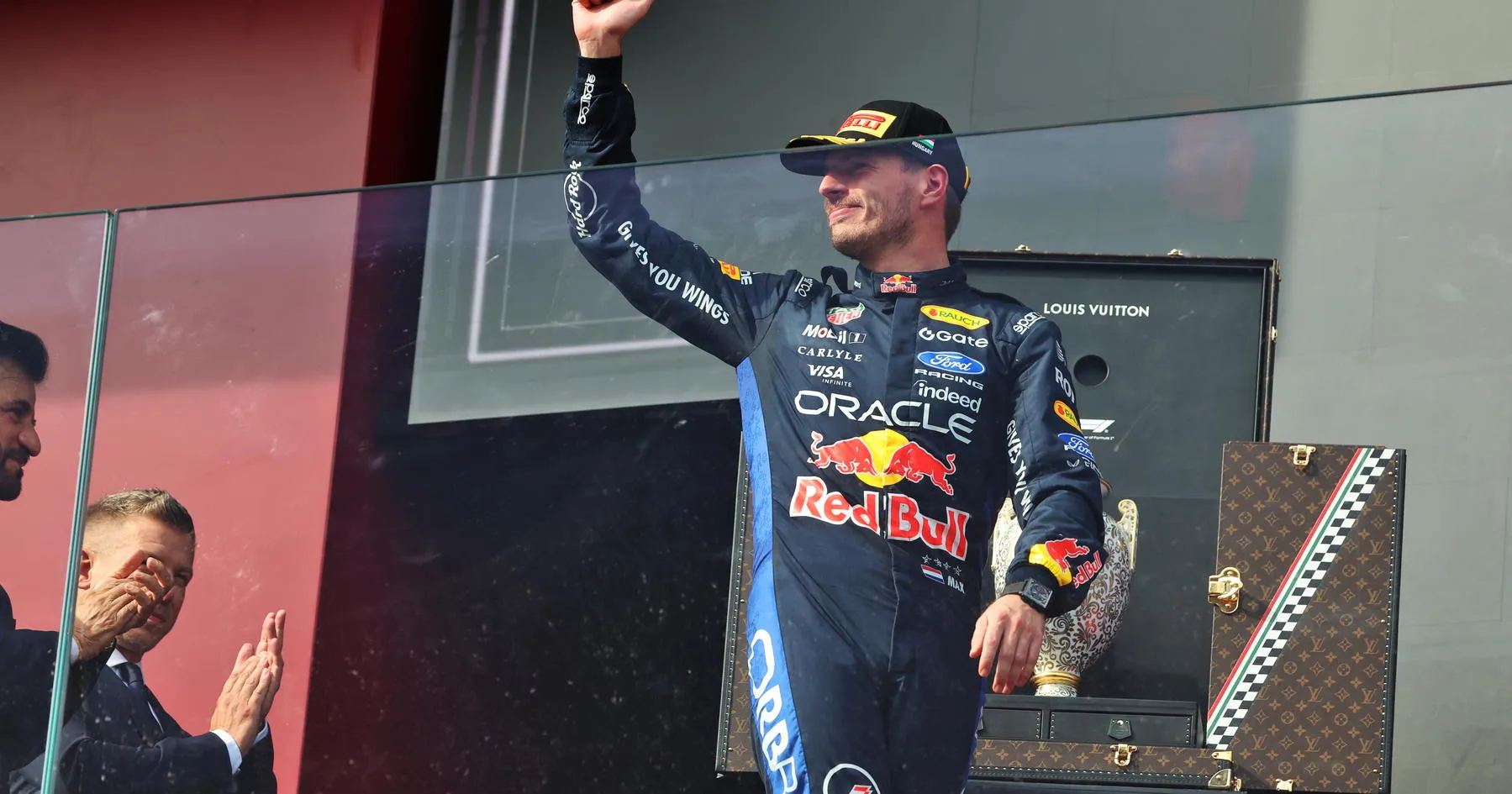 Verstappen Perpanjang Kontrak dengan Red Bull Hingga 2030 - sumber: (racingnews365)