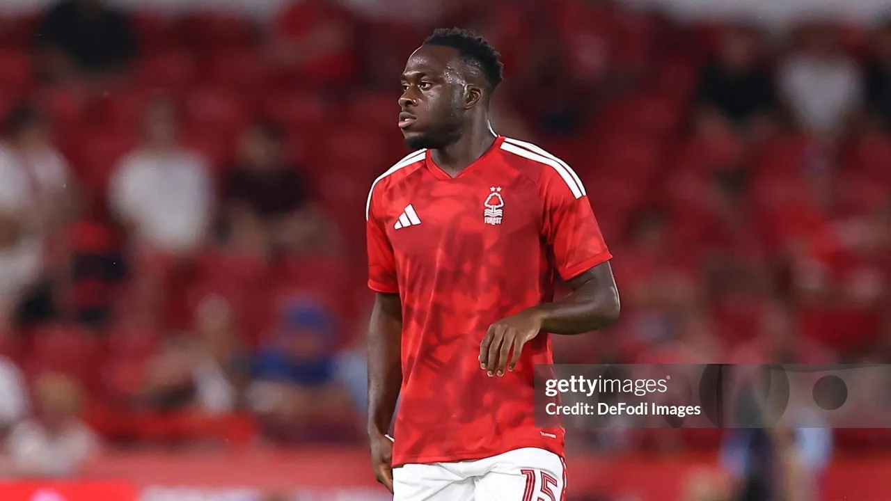 Arnaud Kalimuendo Bikin Oliver Glasner Berubah Pikiran di Nottingham Forest