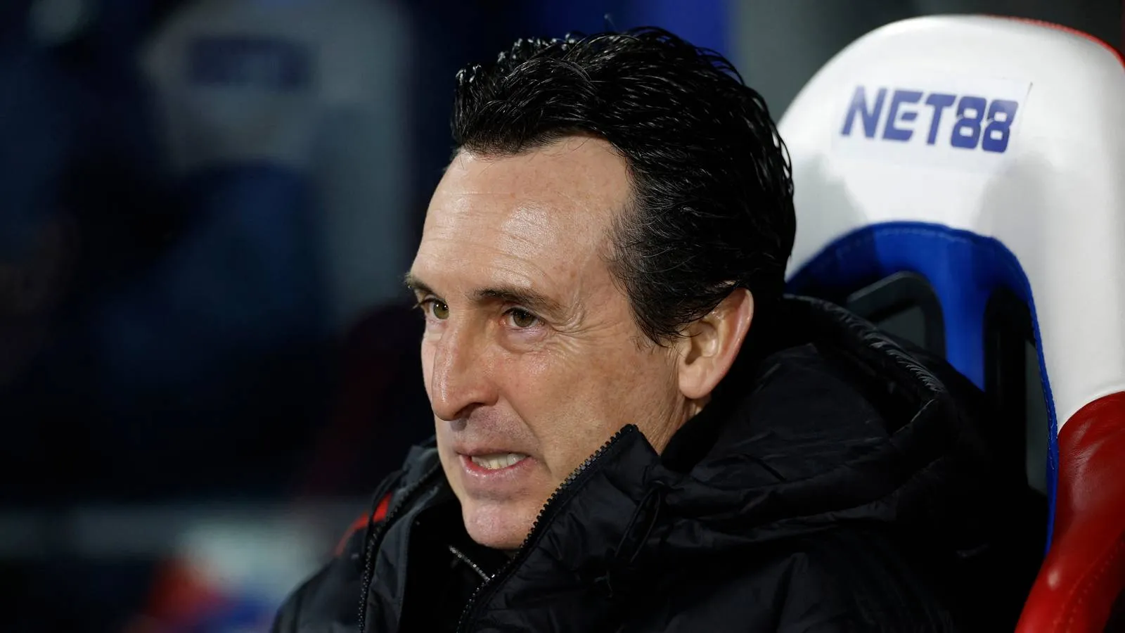 Aston Villa Hampir Capai Kesepakatan Rekrut Penyerang Everton - sumber: (givemesport)