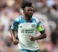 Edmond Tapsoba Pimpin Bayer Leverkusen Sebagai Kapten Baru