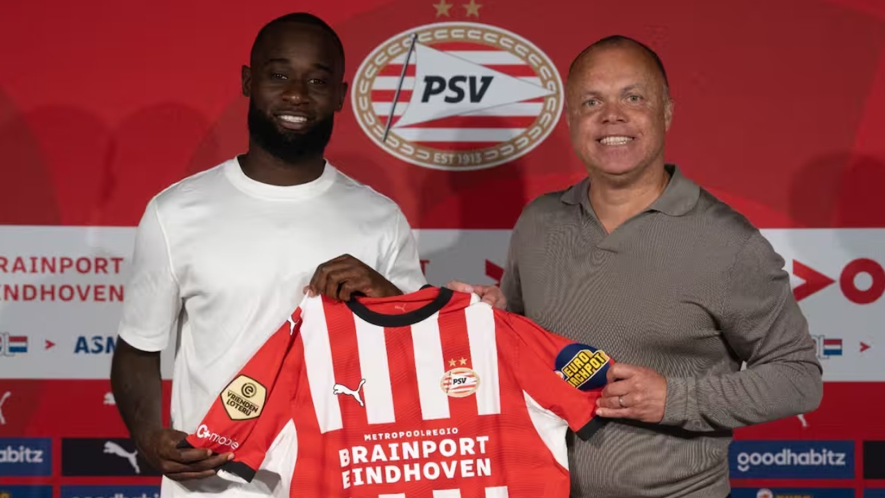 Lutsharel Geertruida Resmi Tinggalkan Leipzig dan Gabung PSV Eindhoven