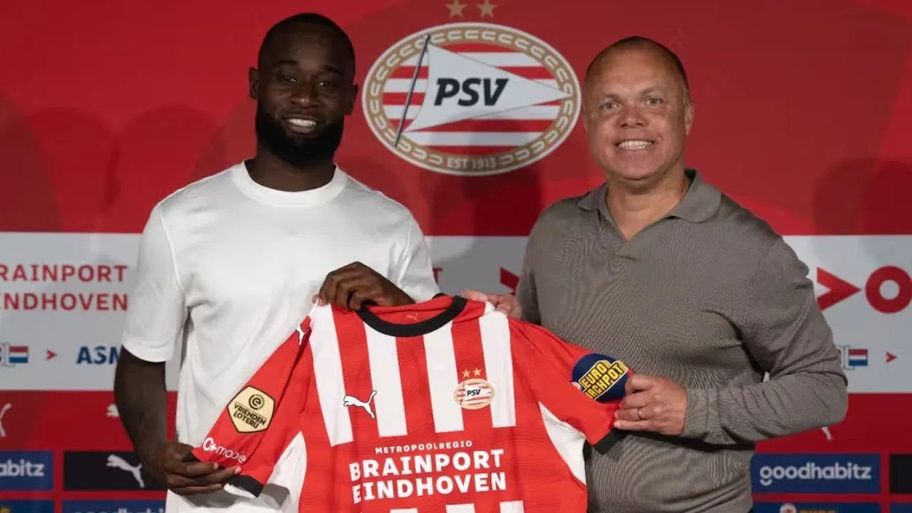 Lutsharel Geertruida Resmi Tinggalkan Leipzig dan Gabung PSV Eindhoven