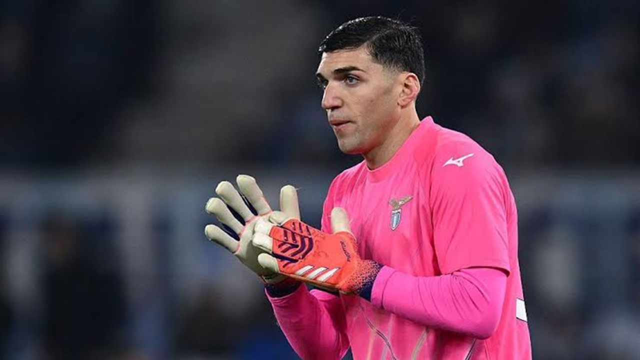 Michele Di Gregorio Diminati Lazio, Juventus Tanyakan soal Christos Mandas