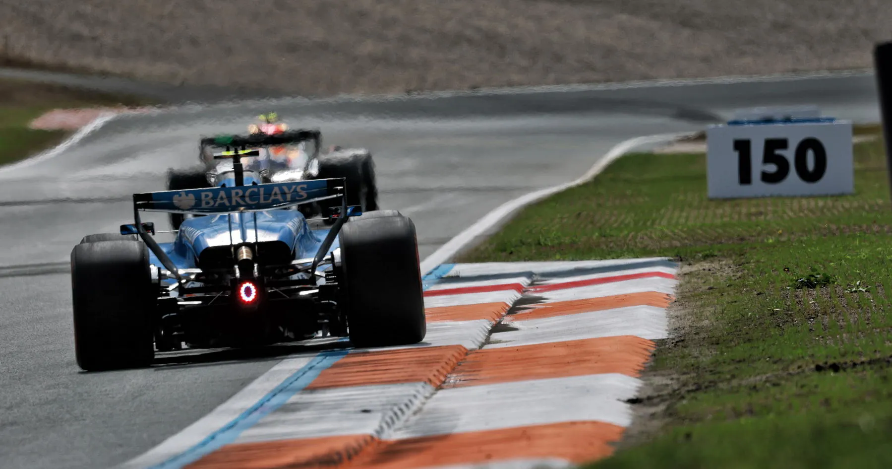 Carlos Sainz Mulai Sprint GP Belanda dari Pit Lane - sumber: (racingnews365)