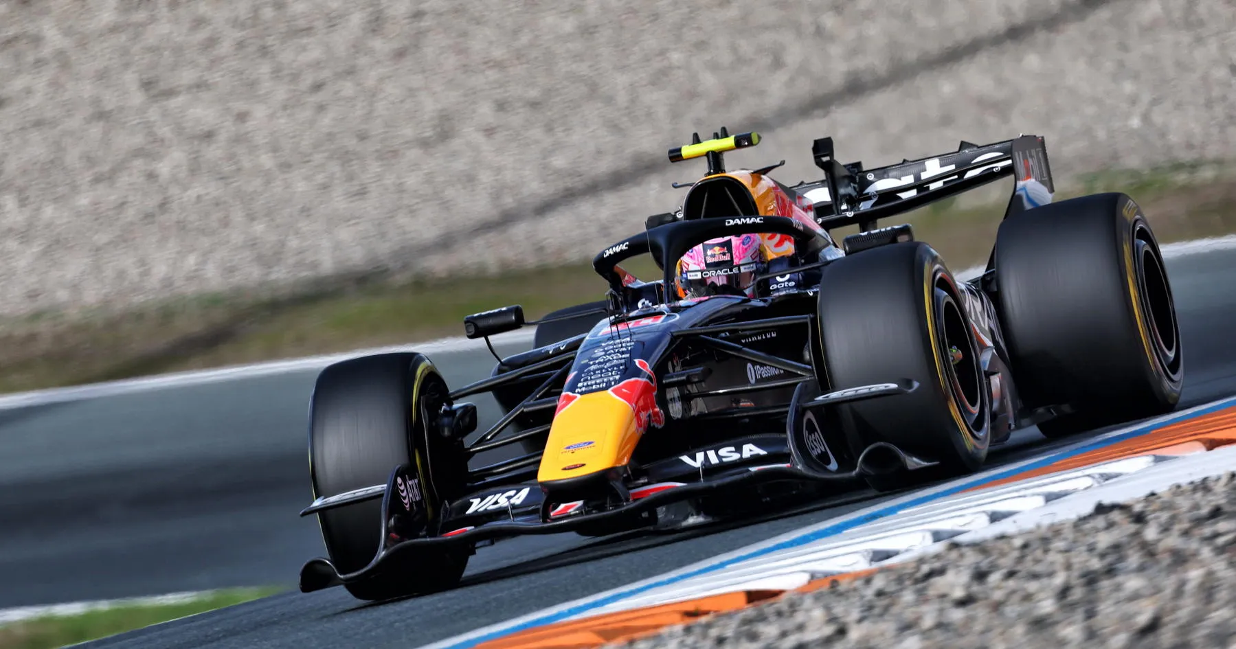 Keputusan Mengejutkan Red Bull di GP Belanda - sumber: (racingnews365)