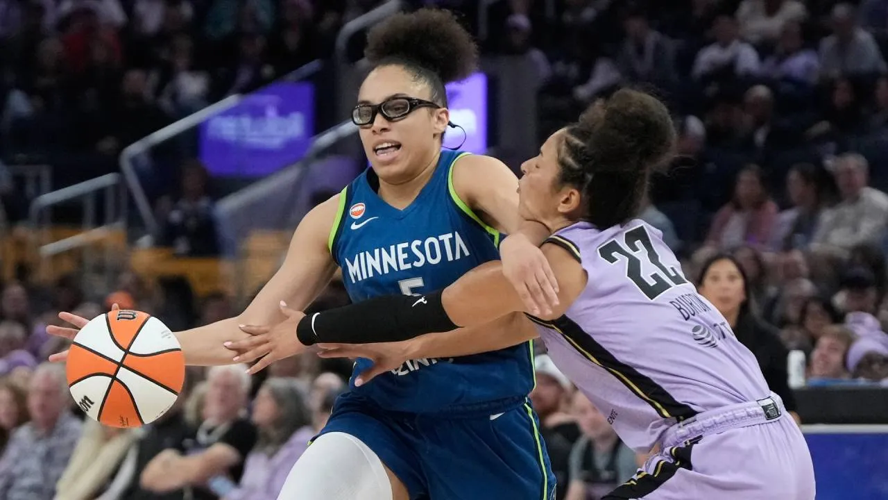 Olivia Miles Ukir Rekor Rookie Sebelum Cedera Lawan Golden State Valkyries