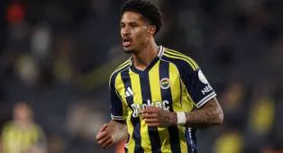 Oosterwolde Dekati AS Roma, Fenerbahce Siapkan Kesepakatan €20 Juta
