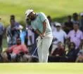Putter Lama Antarkan J.J. Spaun ke Puncak BMW Championship