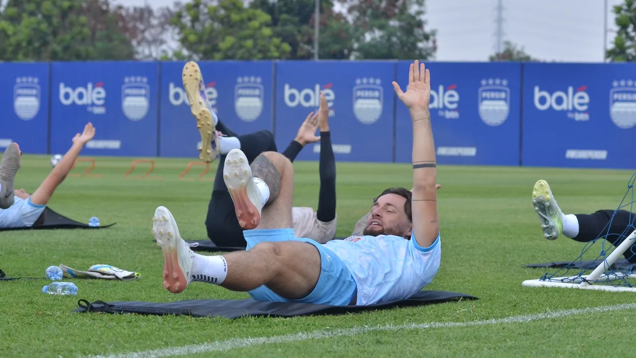 Kapten Persib, Marc Klok