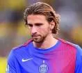 Tottenham Siap Pinjam Defender PSG Jelang Penutupan Bursa