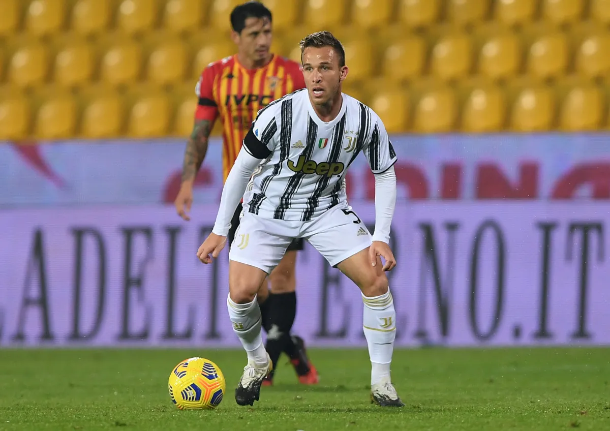 Transfer Gagal: Arthur Melo Jadi Beban Finansial Juventus - sumber: (footballitalia)