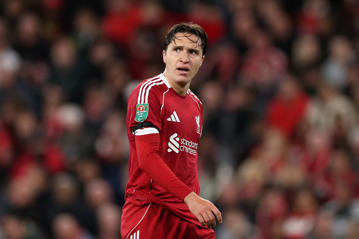 Chiesa Dicoret dari Skuad Pembuka Liverpool di Era Pelatih Iraola