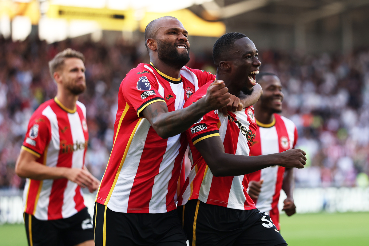 Debut Menawan Kayode dan Calafiori di Premier League