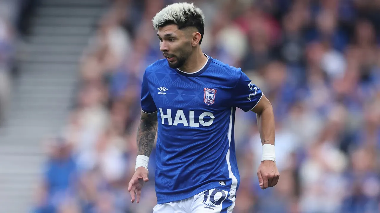 Gary O'Neil Puji Julio Enciso Usai Bantu Ipswich Kalahkan Sunderland