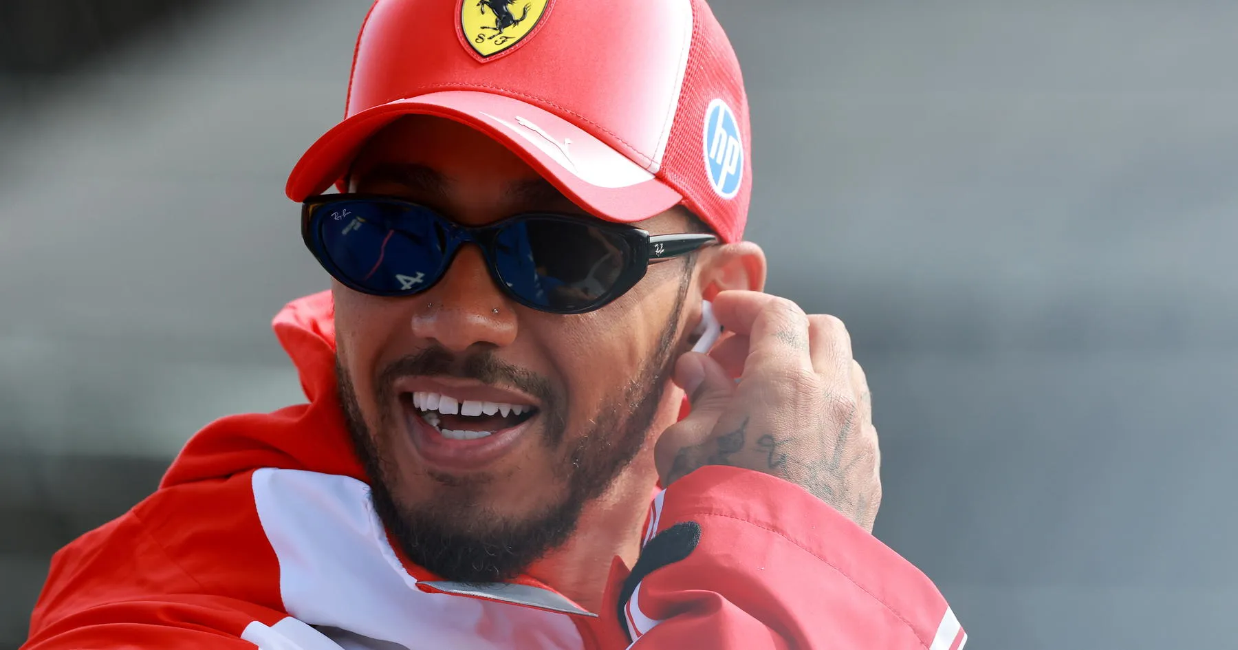 Hamilton Dijagokan Menang di GP Belanda Meski Start Kelima - sumber: (racingnews365)