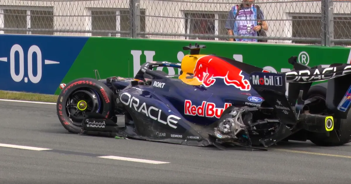Max Verstappen Kecelakaan Besar, Bendera Merah Dikibarkan - sumber: (racingnews365)