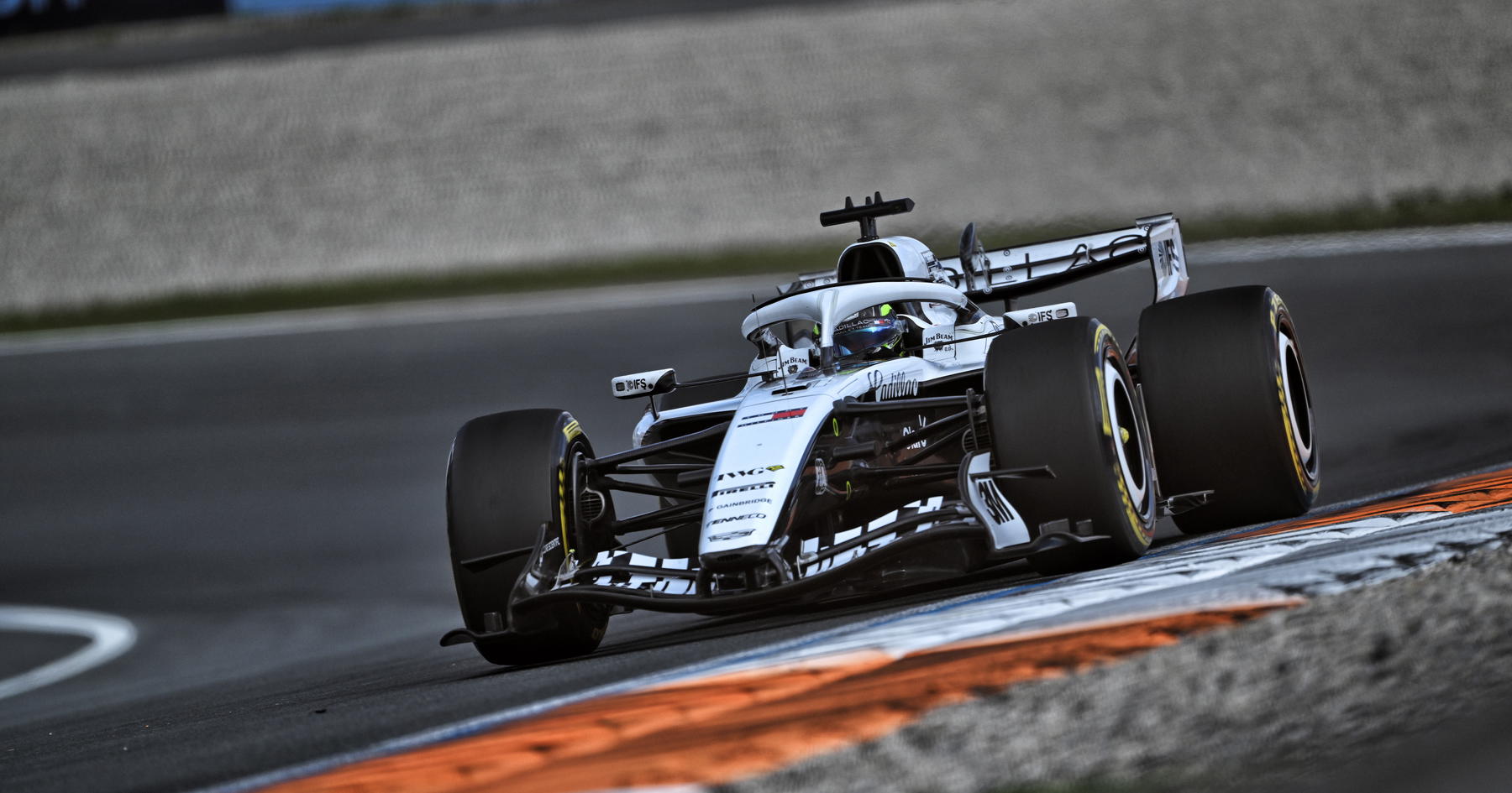 Perez Mulai Balapan GP Belanda dari Pit Lane Usai Langgar Aturan