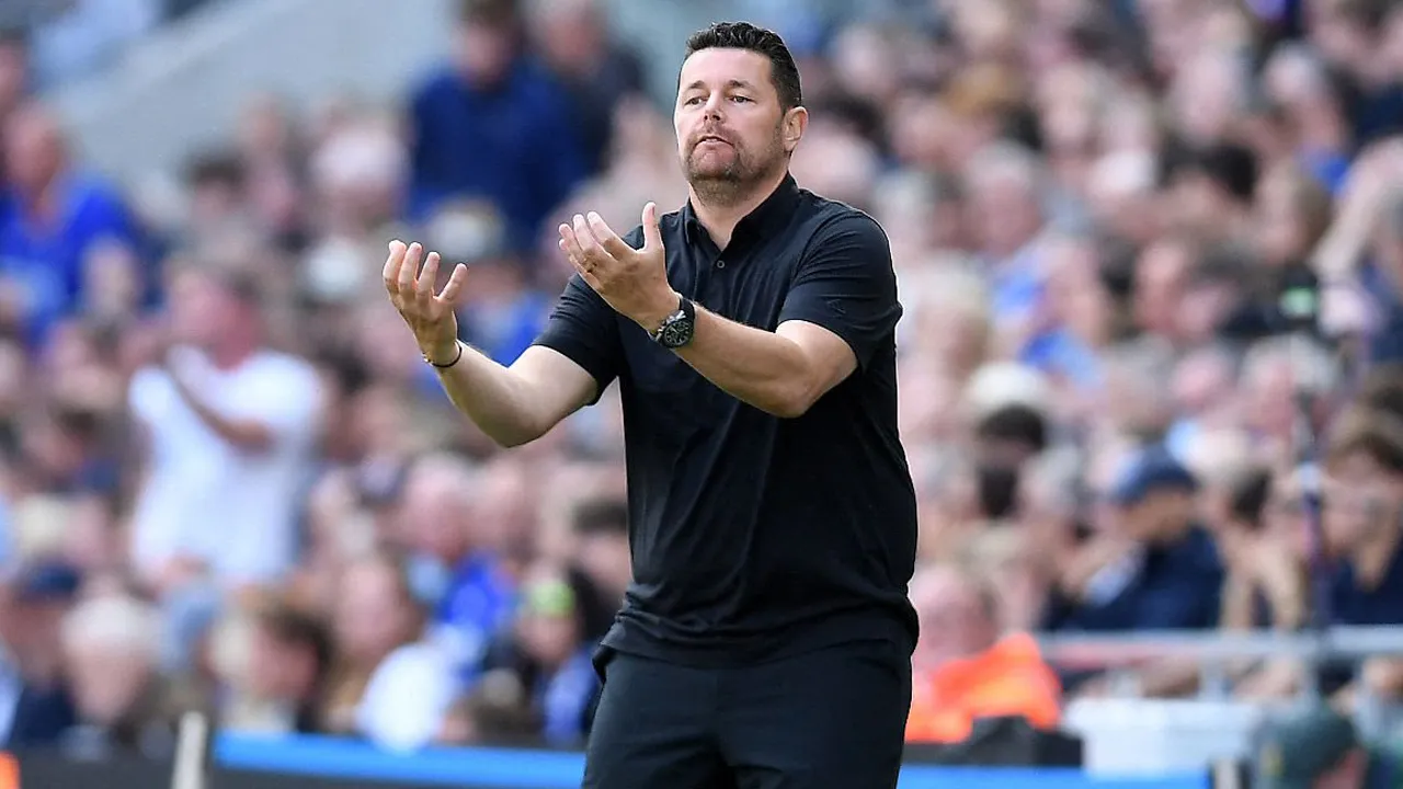Pierre Sage: Palace Terlalu Banyak Lakukan Kesalahan Saat Hadapi Everton