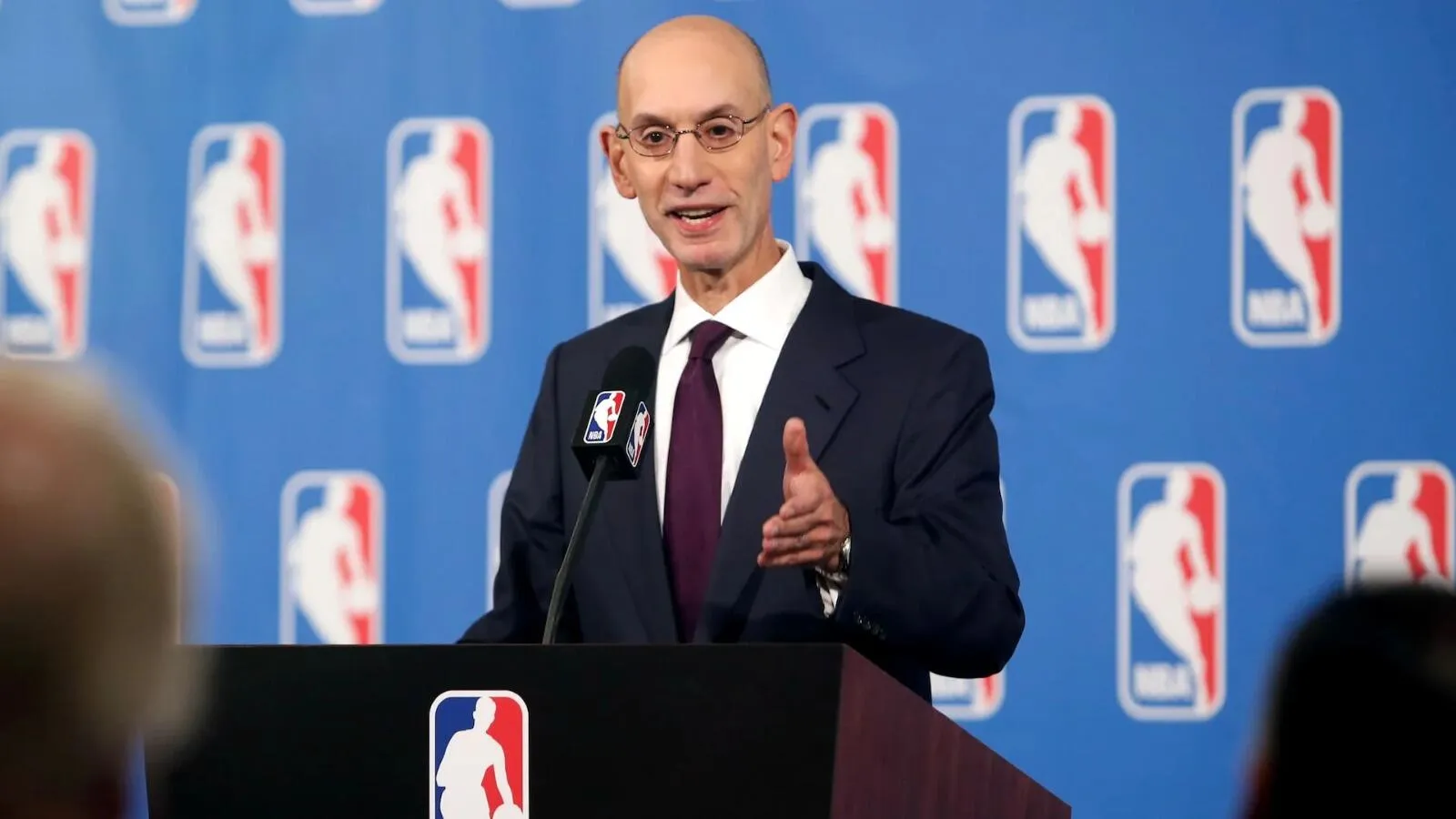 Adam Silver Siap Hadapi Konflik Kepemilikan Lakers - sumber: (mainbasket)
