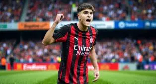 Batal Beli Bek Baru, AC Milan Beralih Optimalkan Potensi Davide Bartesaghi