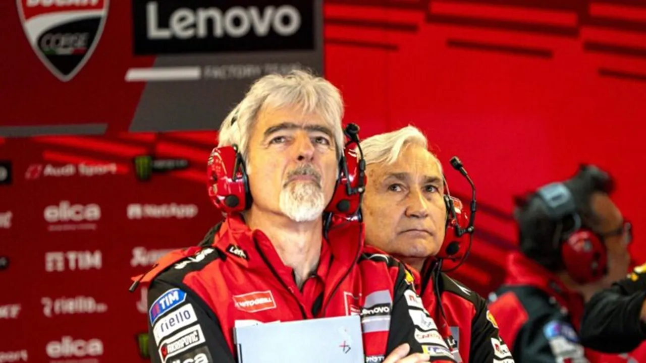 Gigi Dall'Igna dan Davide Tardozzi