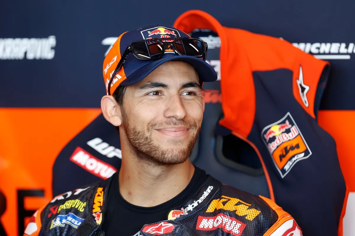 Enea Bastianini Pindah ke Trackhouse di MotoGP 2027 - sumber: (motorsport)