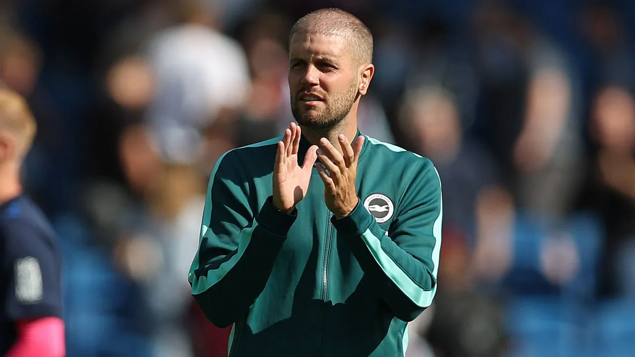 Fabian Hurzeler Puji Performa Brighton Usai Bantai Aston Villa