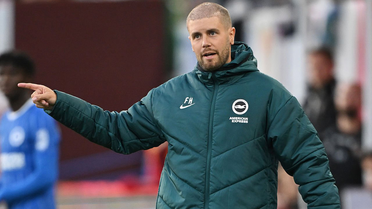 Fabian Hurzeler Ungkap Kunci Kemenangan Telak Brighton atas Aston Villa