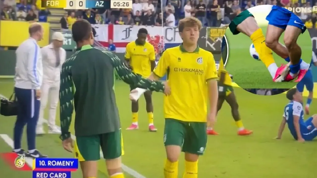 Justin Hubner tampil 90 menit sementara Ole Romeny diusir wasit saat laga baru berjalan 5 menit dalam pertandingan antara Fortuna Sittard vs AZ Alkmaar