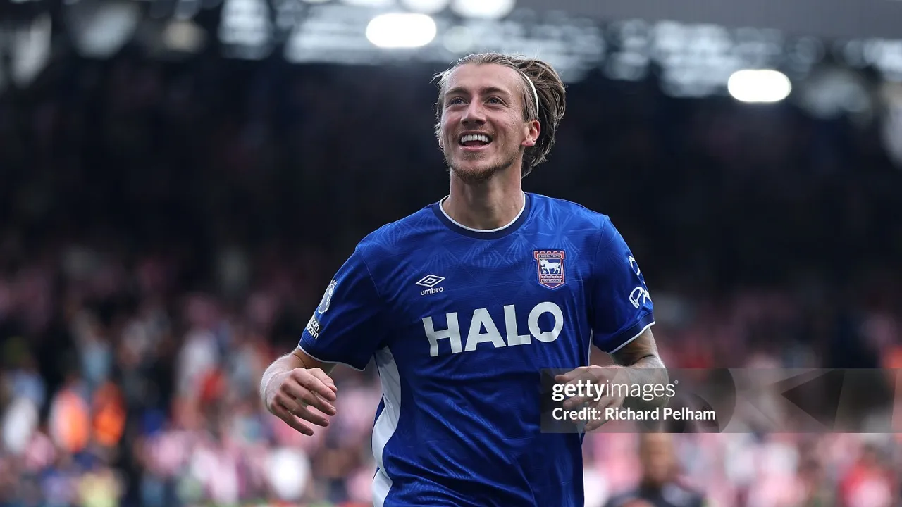 Jack Clarke akhirnya mencetak gol Premier League saat Ipswich Town kalahkan Sunderland