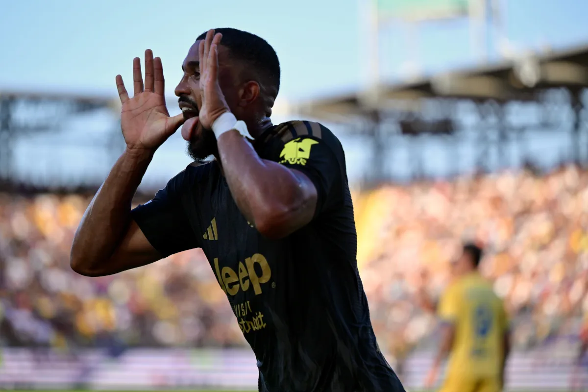 Juventus Raih Kemenangan Tipis atas Frosinone Berkat Gol Bremer - sumber: (footballitalia)