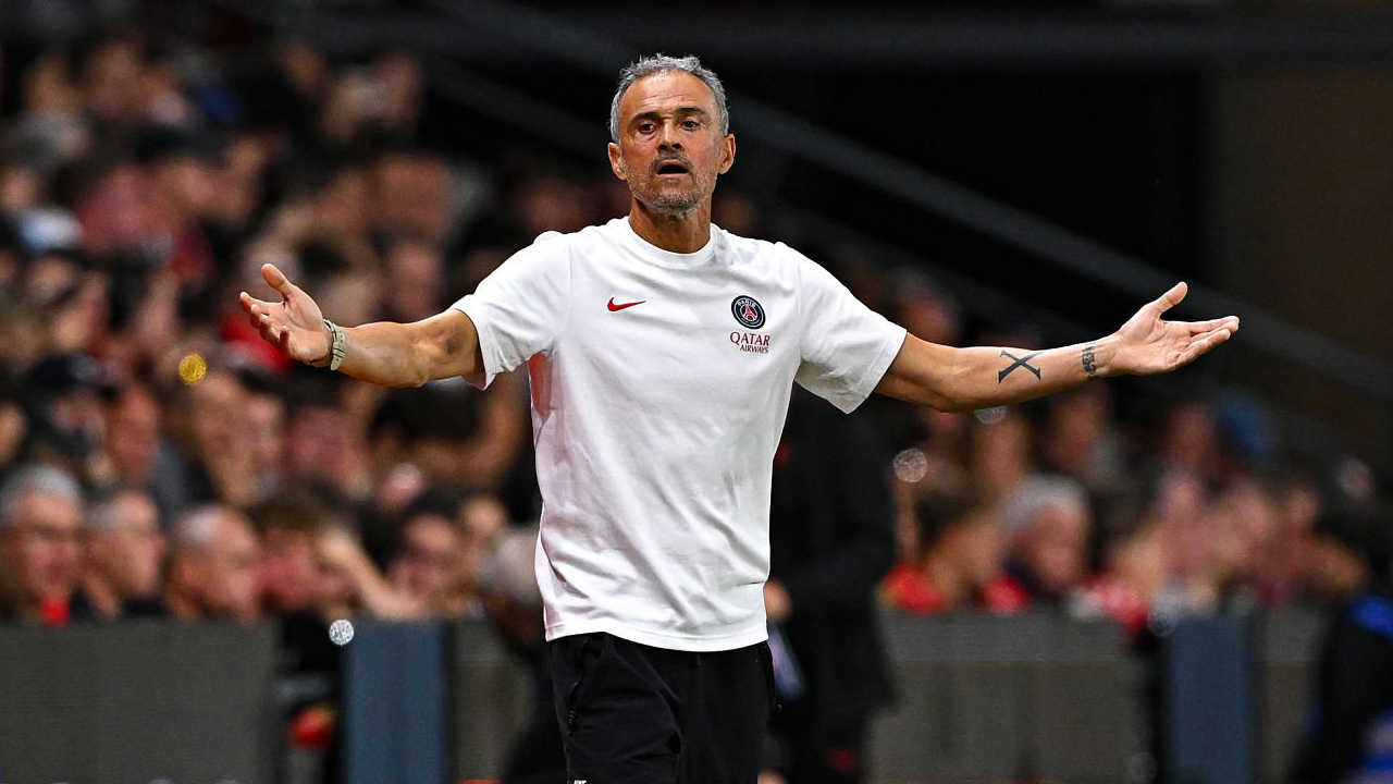 Luis Enrique Ingatkan PSG: Lupakan Kesuksesan Musim Lalu!