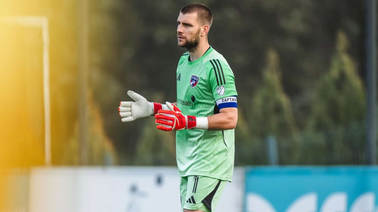 Maarten Paes Cadangan, Andre ter Stegen Bawa Ajax Menang 4-2 atas FC Sion