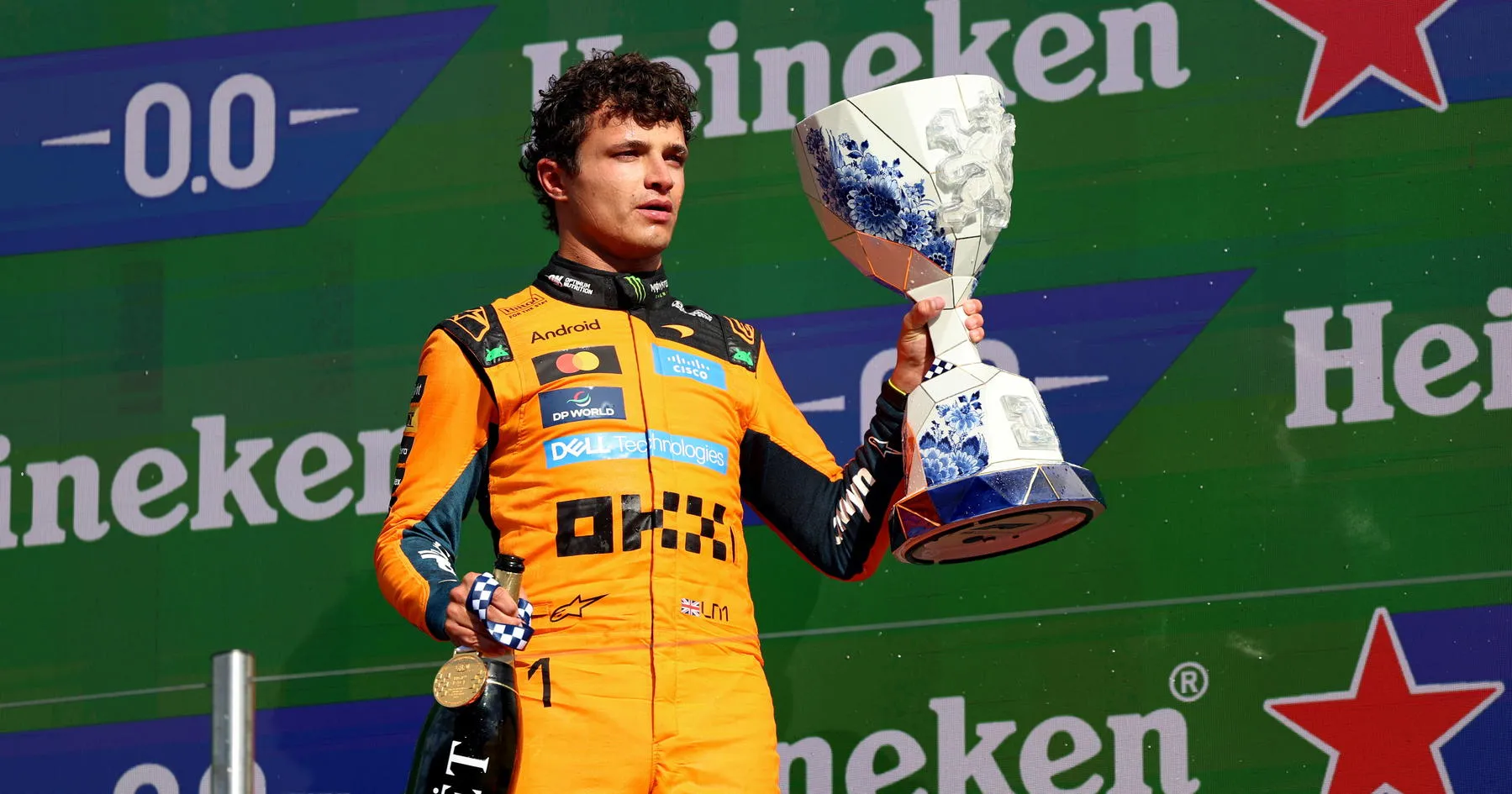 Norris Tunjukkan Kebangkitan Ala Verstappen di Tengah Ketegangan Tim - sumber: (racingnews365)
