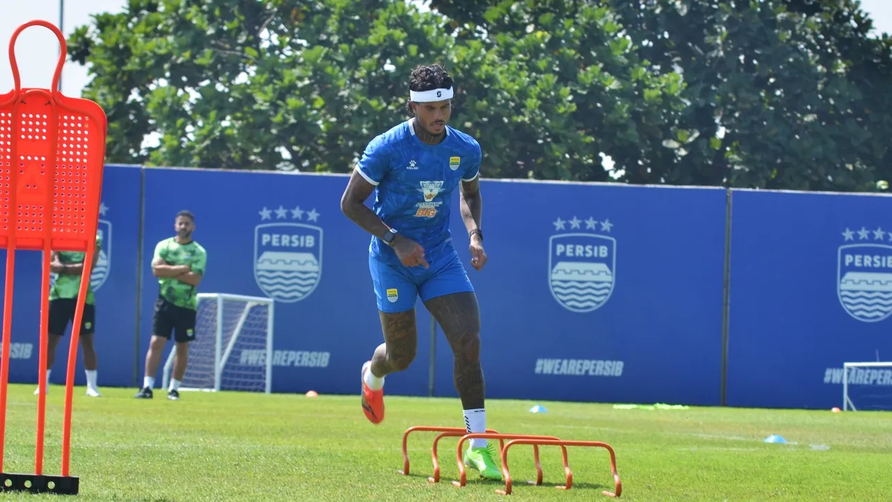 Striker Persib, Ramon Tanque