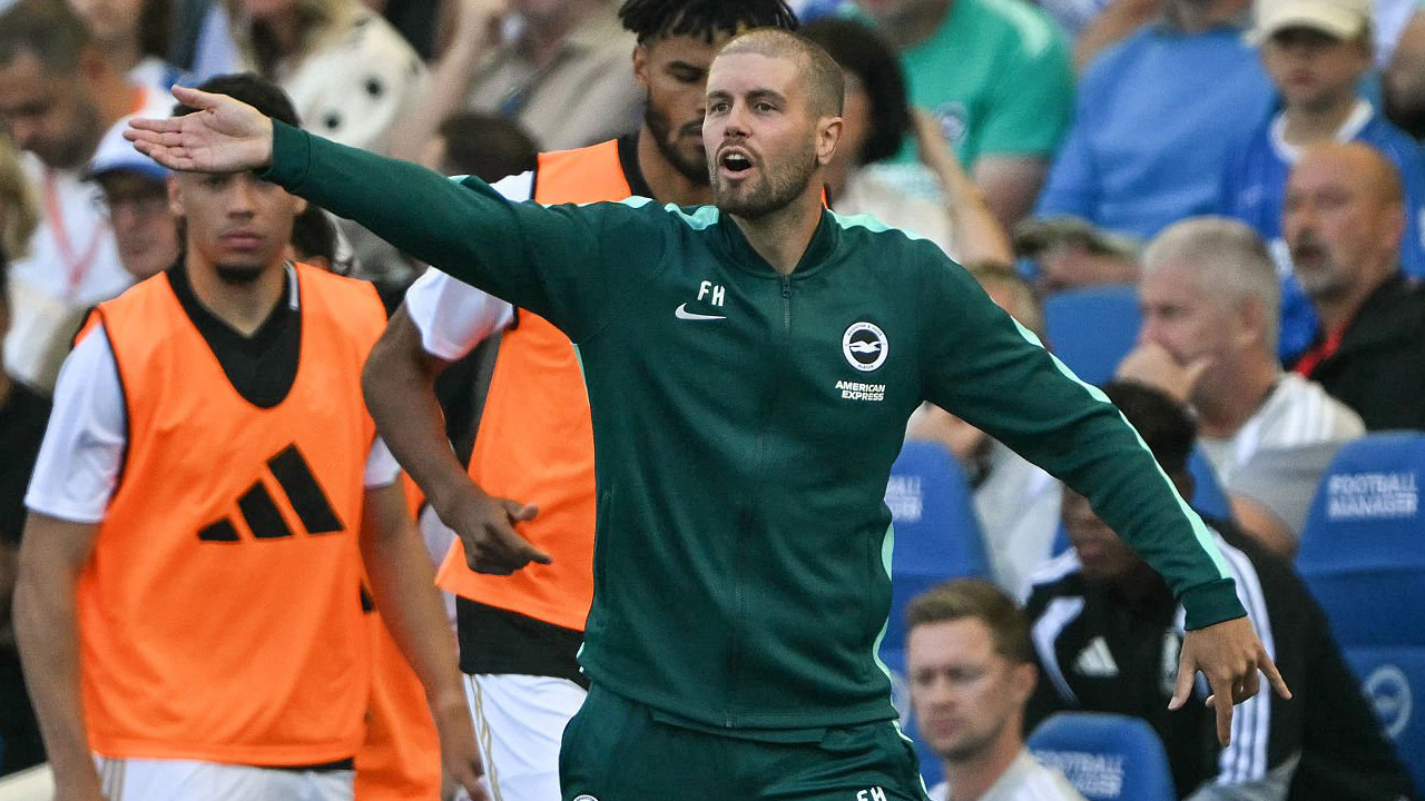 Pesta Gol ke Gawang Aston Villa, Fabian Hurzeler Puji Performa Brighton