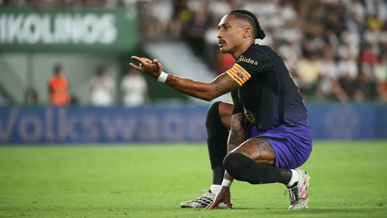 Raphinha Bicara Mengenai Selebrasi Spiderman Usai Bobol Gawang Elche