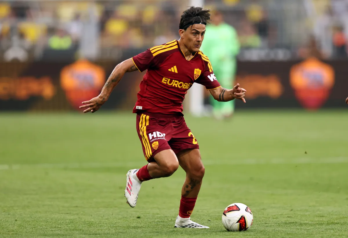 Roma dan Fiorentina Bertarung Sengit, Simak Prediksi Susunan Pemainnya - sumber: (footballitalia)