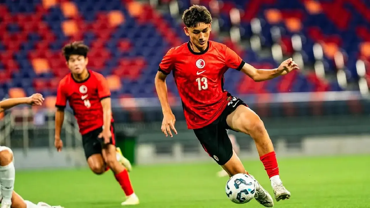 Joshua baker adik dari Mitchell Baker dipanggil Timnas Hongkong U-20