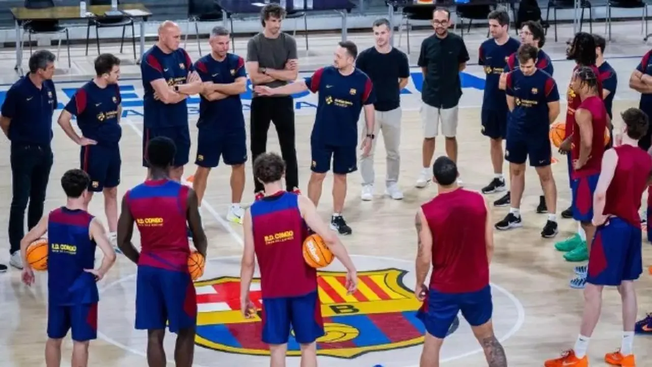 Aleksander Sekulic Pertama Kali Pimpin Latihan Barcelona