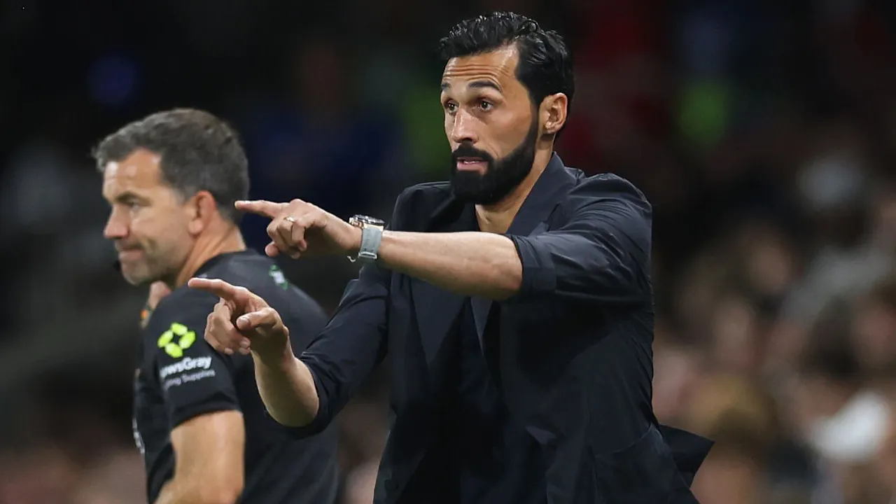 Alvaro Arbeloa Terpukau dengan Atmosfer di Craven Cottage