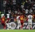 AS Roma Bantai Fiorentina 4-0: Malen dan Dybala Tampil Gemilang