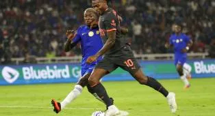 Aston Villa Siap Tikung AC Milan untuk Dapatkan Rafael Leao