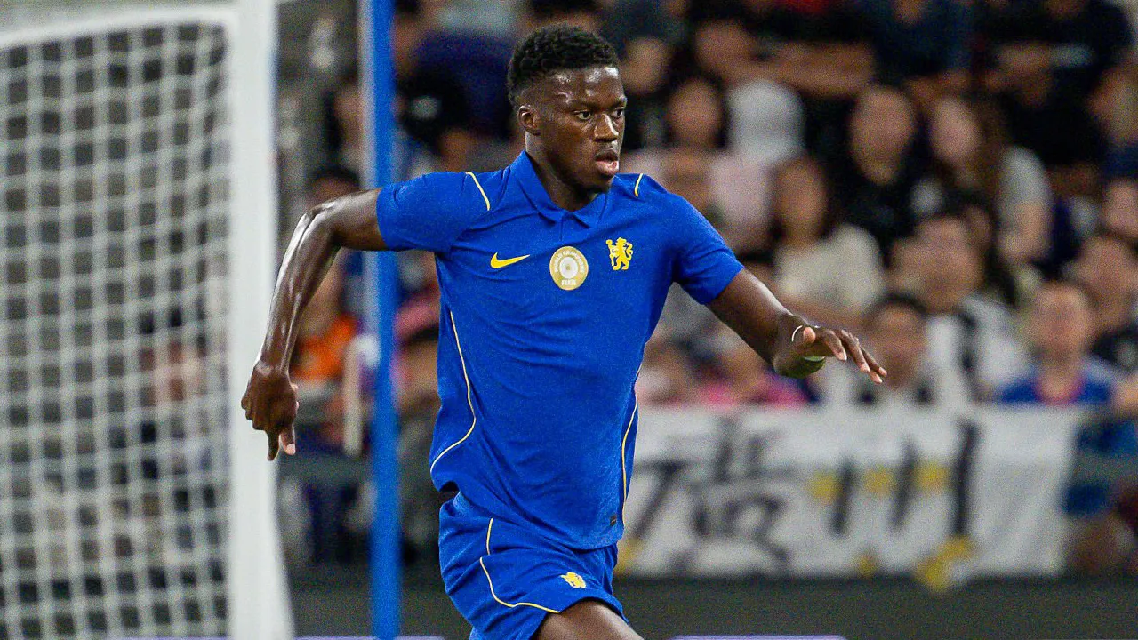 Chelsea Sepakat Pinjamkan Mamadou Sarr ke Real Sociedad