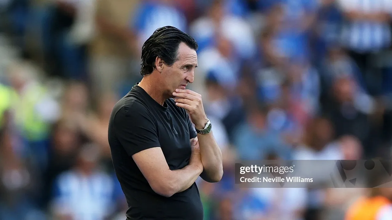 Gary Neville Khawatir Aston Villa Kehilangan Unai Emery